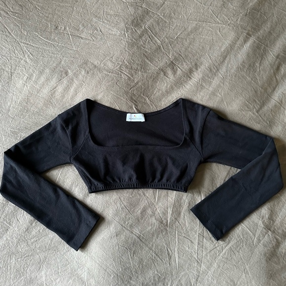 Black Square Neck Long Sleeve Crop Bodysuit El Tigre Chiquito L/S Crop Top - Picture 2 of 5